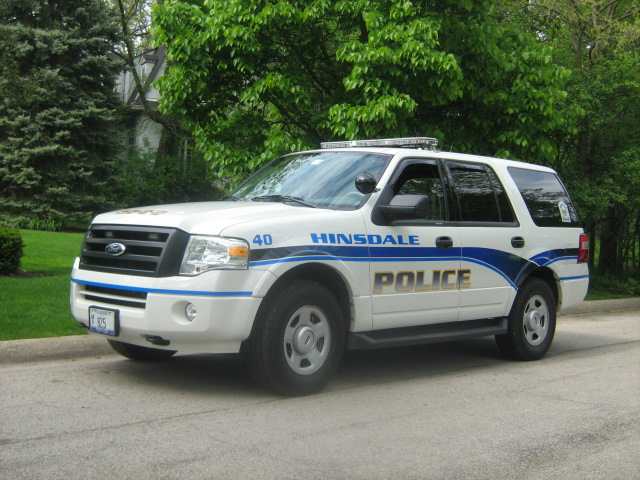 Hinsdale's very trusting "finest" leaving a vehicle parked and unattended with the windows down along a side street
