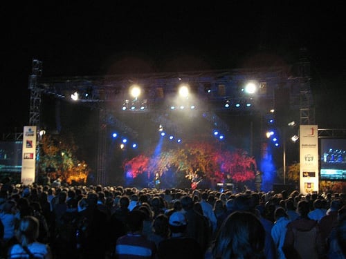 Fifa managed to secure international stars for the World Kickoff concert, and excised most of the local artists except for Hugh, Lira and the Blackjacks