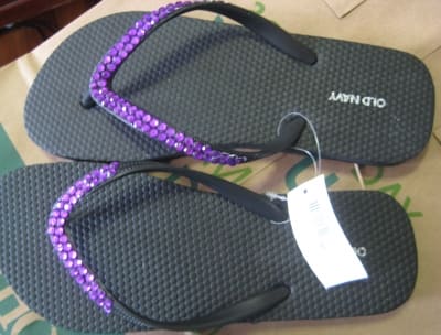 Tip: Work in small sections on multiple flip flops at one time. This will give the glue more time to dry so you don't accidentl
