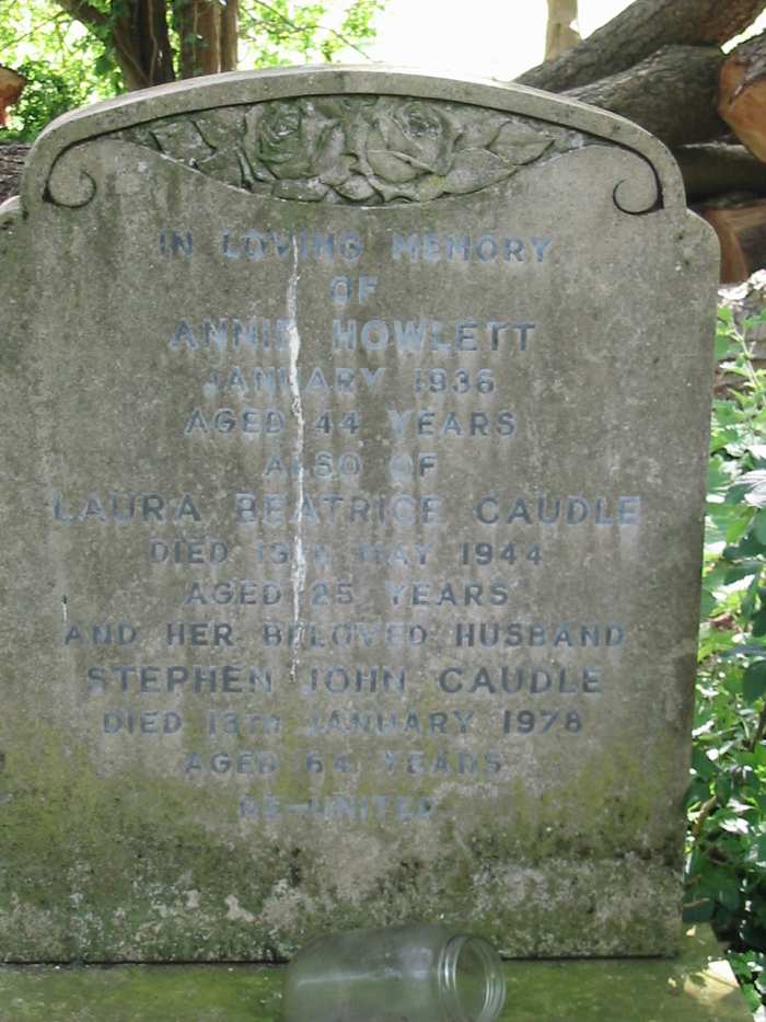 Laura Beatrice Caudle, died 13 May 1944 aged 25 years, and Stephen John Caudle, died 13 Jan 1978 aged 64 years