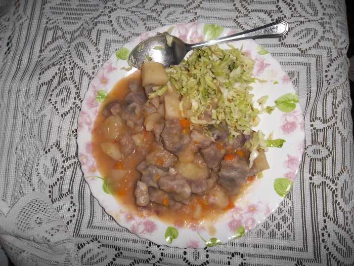 A Nduma dish with potatoes and carrots for additional flavour. Steemed cabbage has been added to balance the diet.