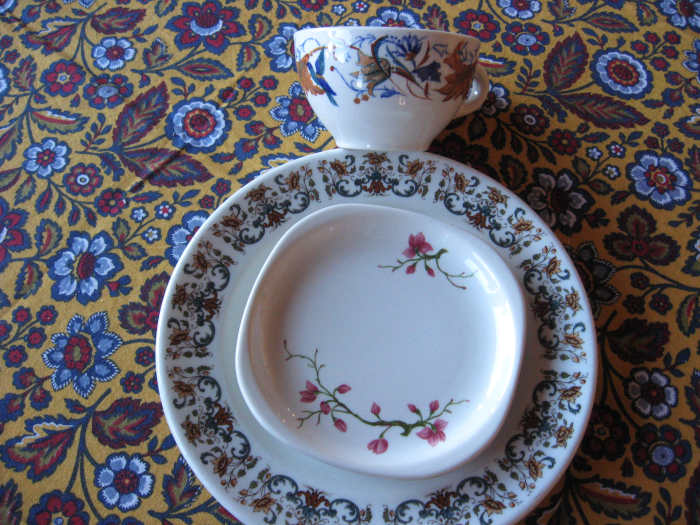 Cup used by the Arizona Biltmore Hotel, round plate used at the Westward Ho Hotel (PHX) and sq plate used by the Fred Harvey Company