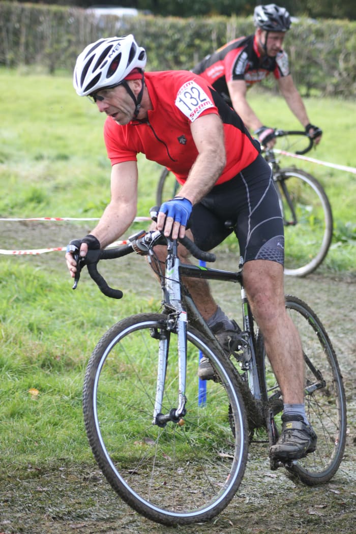 Mud and water can severely affect braking with rim brakes. Disc brakes can lead to improved braking performance by moving the brake surface away from the rim.