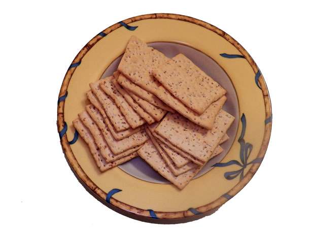 What's in those crackers? Back to Nature, Larabar, Tostitos Organic, Kashi and "O" Organics all spent money to avoid mandatory GM labeling.