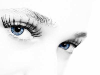 Eye Movement Reprocessing Desensitization (EMDR) is a hot & controversial topic within the psychology community.