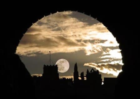 Moonlit Whitby - it's too easy to imagine Dracula never left... we'', he hasn't really (see below)