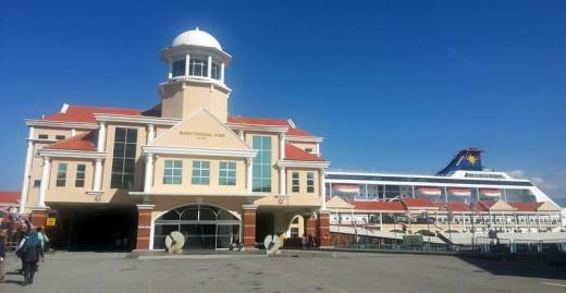 Swettenham Pier Building with Star Cruises Superstar Libra ship in the background (right side). Parking is on the left, just before entering the building forecourt.