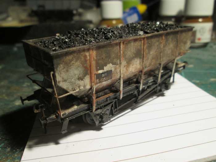 ... And from the other side, with a lot of rust and 'dirt'. This is one wagon that hasn't been back for upgrade or repair since the build year (1952)