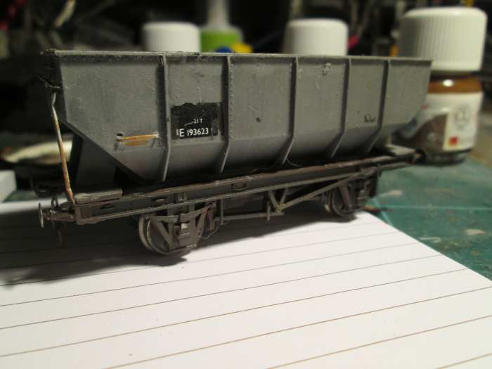 Also lightly weathered - in contrast to other hopper wagons in the 'fleet'. I may come back to this one later