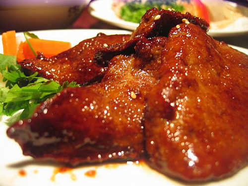 Seared Pork Liver Braised with Special Sauce and Sprinkled with Sesame Seeds (Photo courtesy by lighto from Flickr)
