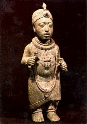 The Igbo-Ukwu peoples of the Enugu State have also produced advanced ancient bronze creations, with intricate and symetric designs