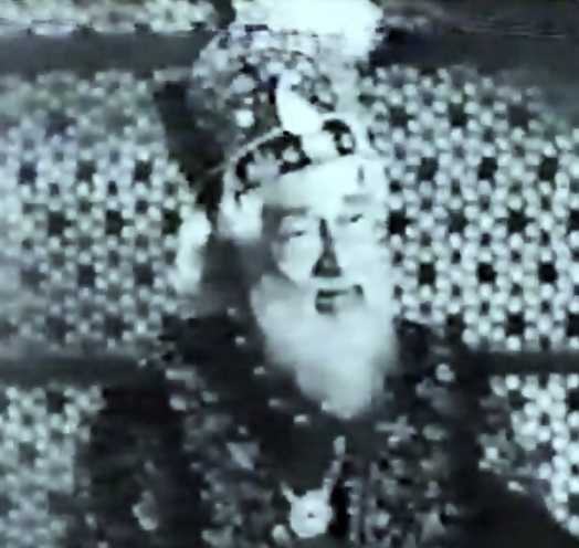 One of the most touching numbers of Bollywood based on Raag Yaman Kalyan from the historical Mughal Empire