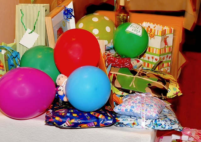 Birthday balloons are a staple gift for making any woman, regardless of age, feel special.