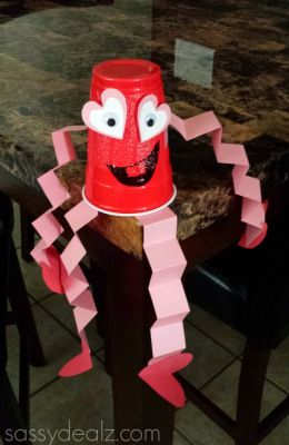 Click Pick for 23 Fun Valentines Day Crafts for Kids to Make | DIY Valentines Gifts for Kids to make