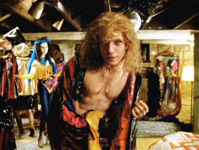 Ted Levine's portrayal of Buffalo Bill has been met with much criticism from the LGBT community, though could've been resolved by a deeper exploration of his character.