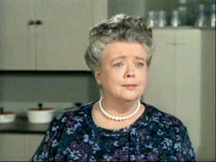 Aunt Bee's Best Episodes - HubPages