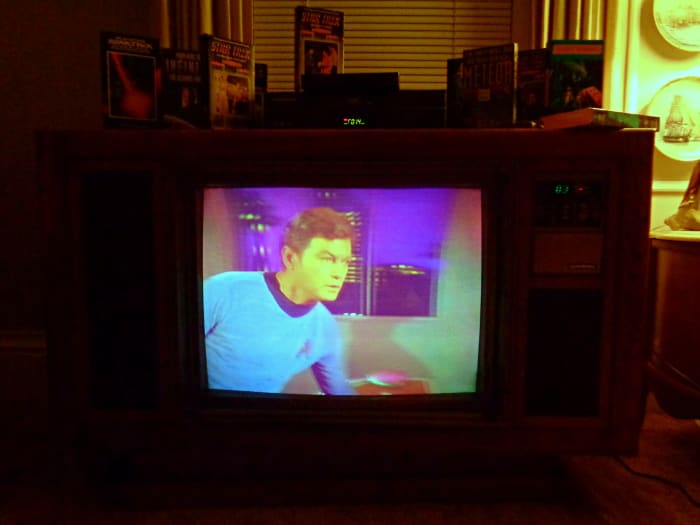 The color gun package in most Curtis Mathes televisions from this era are packed together in stripes like a aperture grille, or in some cases designed in clusters or triads. The Curtis Mathes Color CRT has for each primary color three electron guns