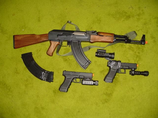 This is the gun when it was brand new. Notice the LPEG and springer accessories used for my airsoft electric pistols!