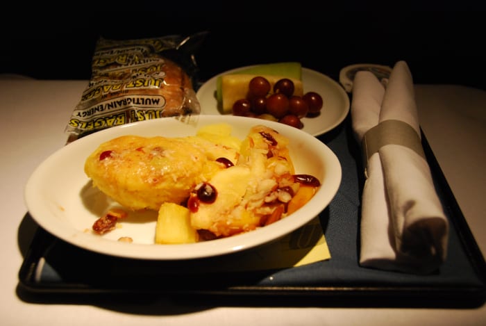 GROSSSS!!! I should have not asked for special vegetarian meals in business class. BAD IDEA. Business class offers good vegetarian options by default- and I missed out on them!