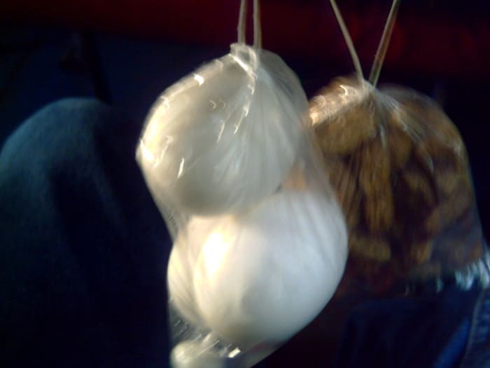 A vendor inside the bus gave me these. (3 eggs -Php 20.00 & boiled peanuts - Php10,00 or just USD 75 cents) (IAA)