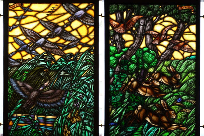 The glass paintings, stained glasses and frescos of the hotel are all works of Jenő Haranghy, Hungarian artist, decorative painter and graphic artist, professor of the College of Applied Arts of Budapest, active before WW2.