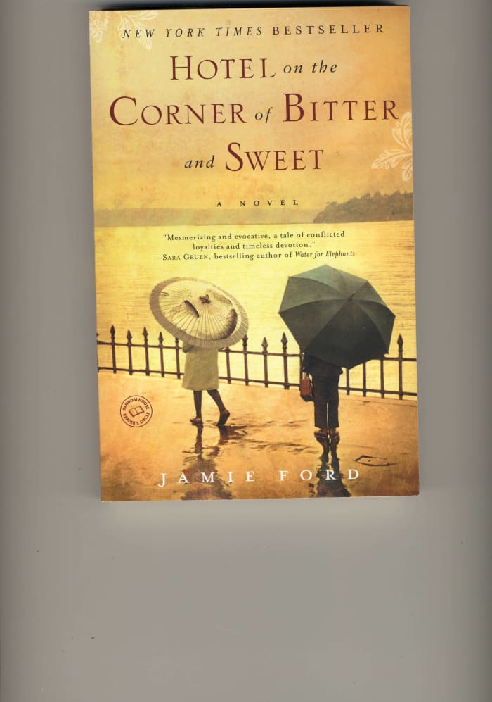 Hotel on the Corner of Bitter and Sweet, author Jamie Ford, Ballantine Books, 2009