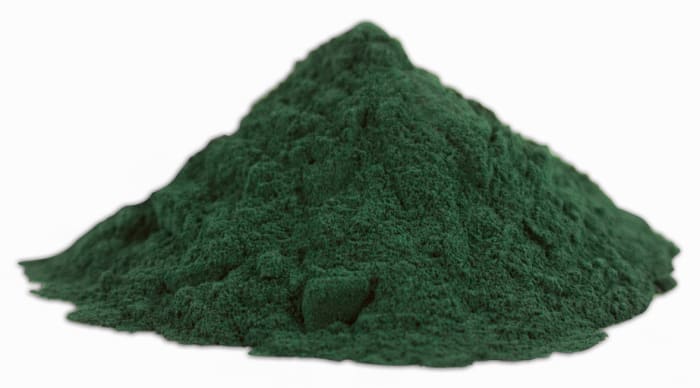 the-health-and-nutritional-benefis-of-spirulina-and-some-side-effects