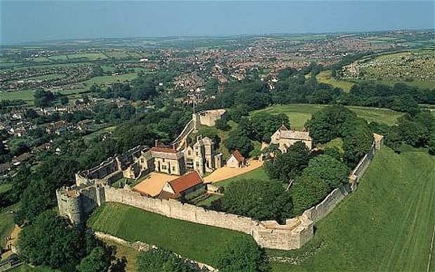 Carisbrooke Castle near Newport, Isle of Wight, seen from the air - another estate given to fitzOsbern in return for services rendered near Hastings