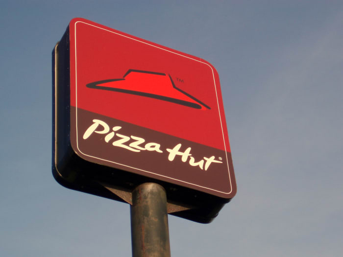 Pizza Hut is the subsidiary of Yum! Brands, the world's largest restaurant company. Photo Courtesy, Wikimedia Commons.