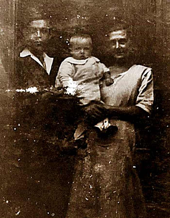 My Great Great Aunt Mary (Grandad Frank Trigg's aunt) in the early 1900s. The young man on the left was her son, Tom, who was in the Navy but who died in the 1914-18 war aged only 16.