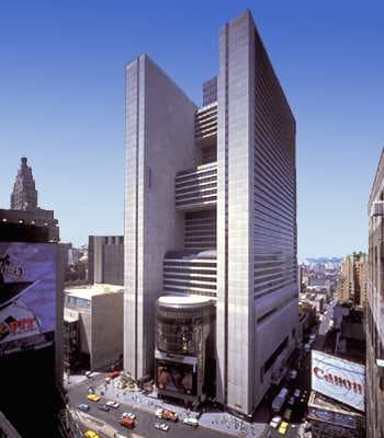 New York Marriott Marquis, site of the 2008 "International Conference On Climate Change," organized by the Heartland Institute.
