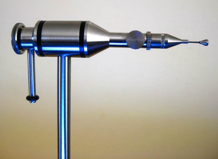 The Snowbee Waldron accepts an optional tube fly conversion which retains the precision rotary capability of the vise.