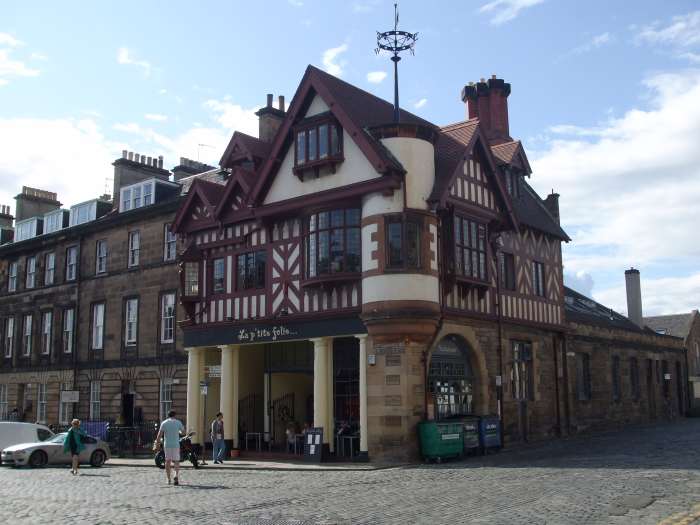 Tudor House in Randolph Place