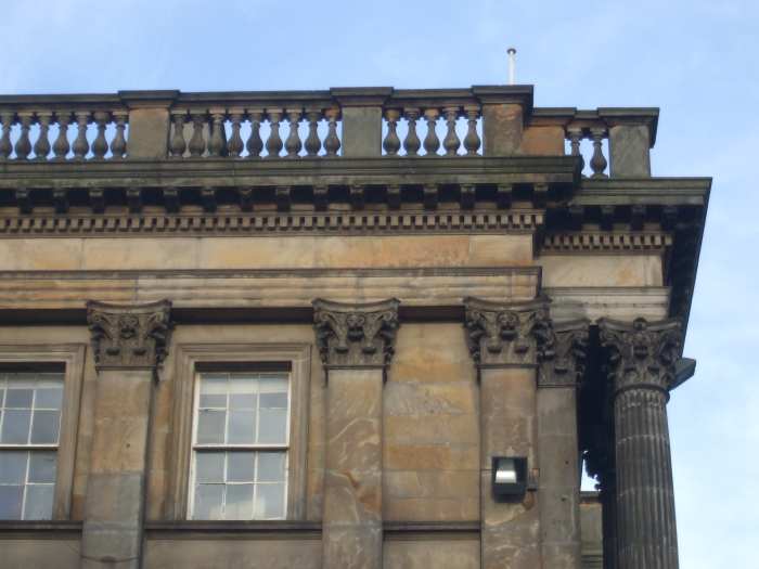 Balustrades plus pilasters and columns with capitals in George Street