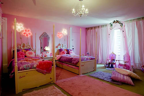 7 Barbie-Themed Hotel Rooms for the Eclectic Girly Traveler - HubPages