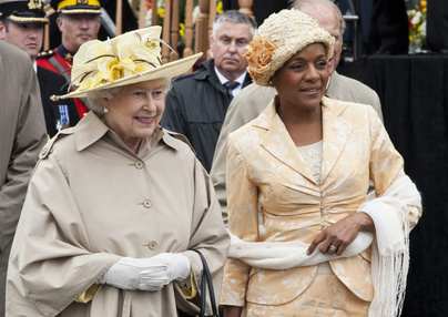 Jean welcomes Britain's Queen Elizabeth ll upon her arrival with the Duke of Edinburgh to the Garrison Grounds in Halifax, 28 Jun 2010
