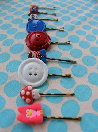 Button Bobby Pins