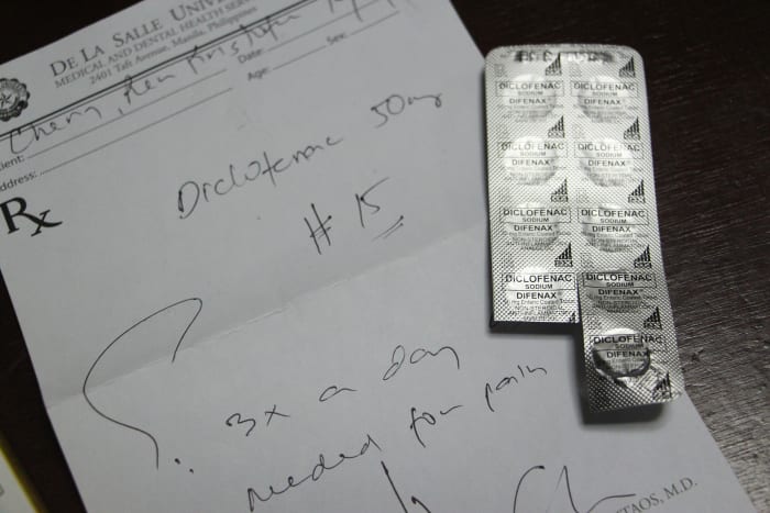 Diclofenac can be used to get rid of the inflammation Warning: It is always best to have a doctor's prescription