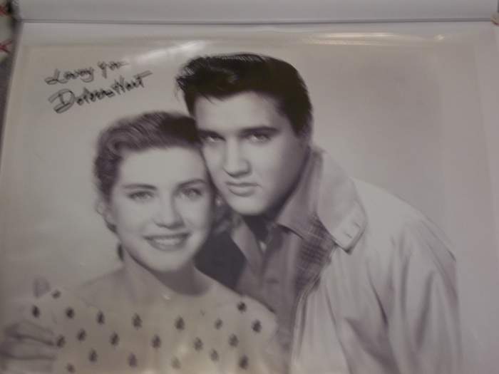 Elvis has always been my idol. Delores Hart sincerely captures my heart in this special pose.