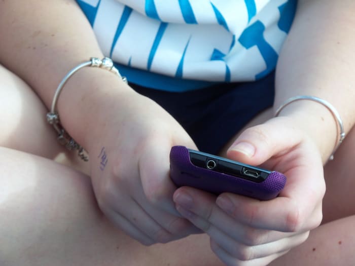 Phones are one of the many electronic devices that tweens crave. Giving one as a gift would make you their hero!
