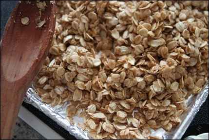 A very easy basic stovetop granola using 5 ingredients: oats, maple syrup, oil, cinnamon and salt.
