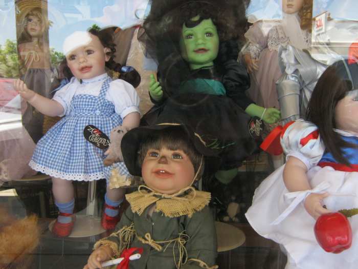 Some VERY interesting character dolls from the Wizard of Oz featured in the window of a darling little doll shop. Next time we are in Boulder City, I am going INSIDE of this doll shop! These dolls look so REAL!