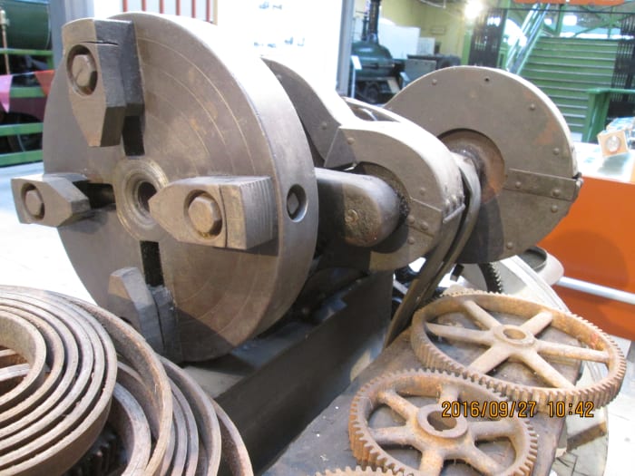 The 'gripping' end of the lathe, not needed to re-set for every task when you've got several set for the same work en masse