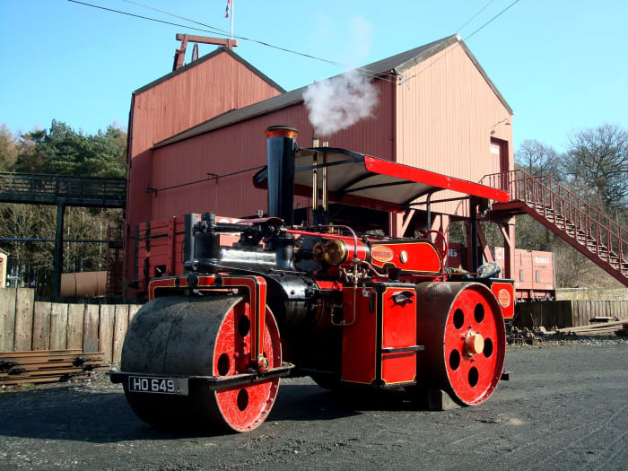 Wallis Advance steam powered road roller, still in use post-WWII for building or relaying roads damaged by bombing
