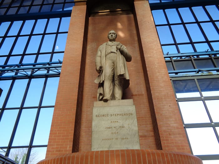 Whereas the larger-than-life statue of 'Auld Geordie George' takes pride of place at the north end of the Great Hall...