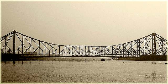 Paan holds a rare distinction among food items for potentially compromising the structural integrity of a cantilever bridge. After being chewed up & spat out, the acidic ingredients have been found to damage key struts of The Howrah Bridge (pictured)
