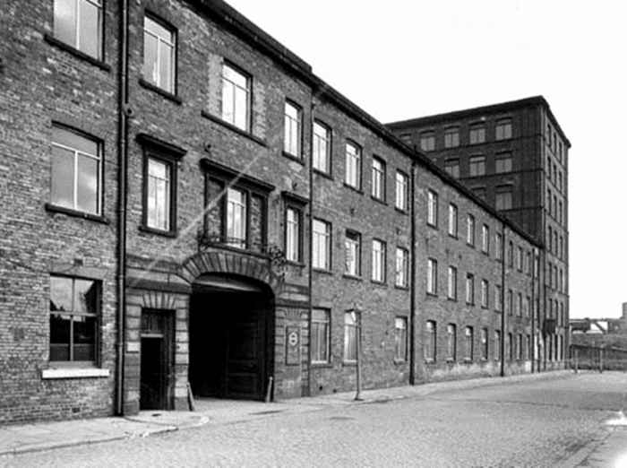 Hunslet Mills, site of many of the district's industrial premises when my grandma was growing up in the area in the 1920s.
