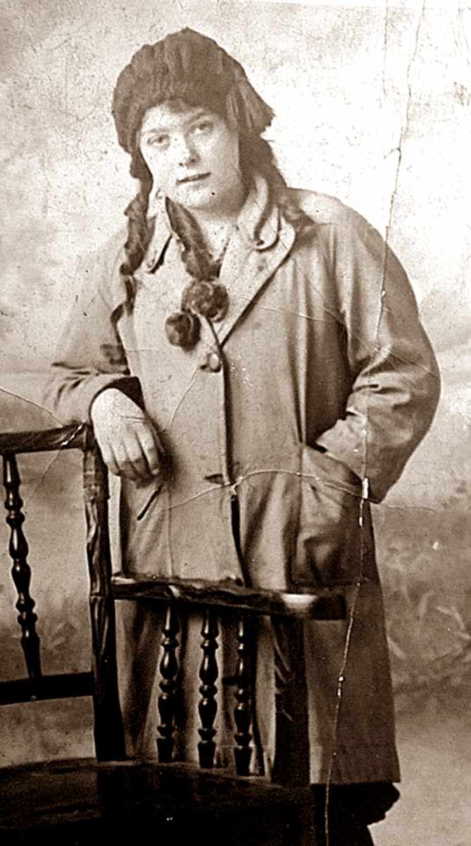 My grandma Ivy Trigg (nee Garnham) in her youth in a studio photograph. She was about 12 years old here.