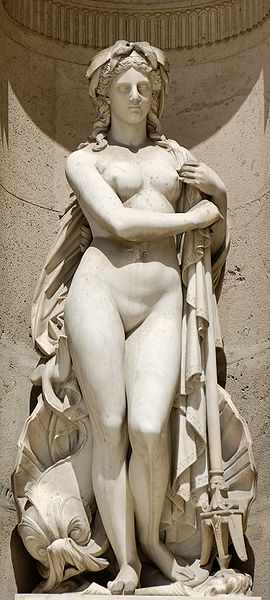 Amphitrite (1866), by François Théodore Devaulx (1808-1870). North façade of the Cour Carrée in the Louvre palace, Paris. Jastrow CC-BY-2.5