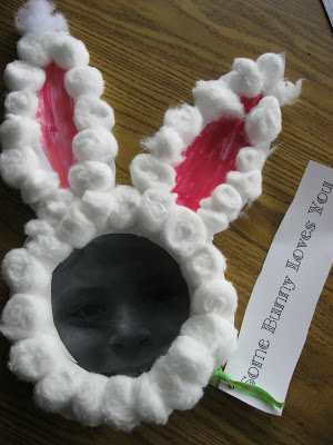 This Easter Bunny craft requires a paper plate, some paper, cotton balls and glue...and your child's picture. It's a fun and easy Spring craft that kids will love to make.